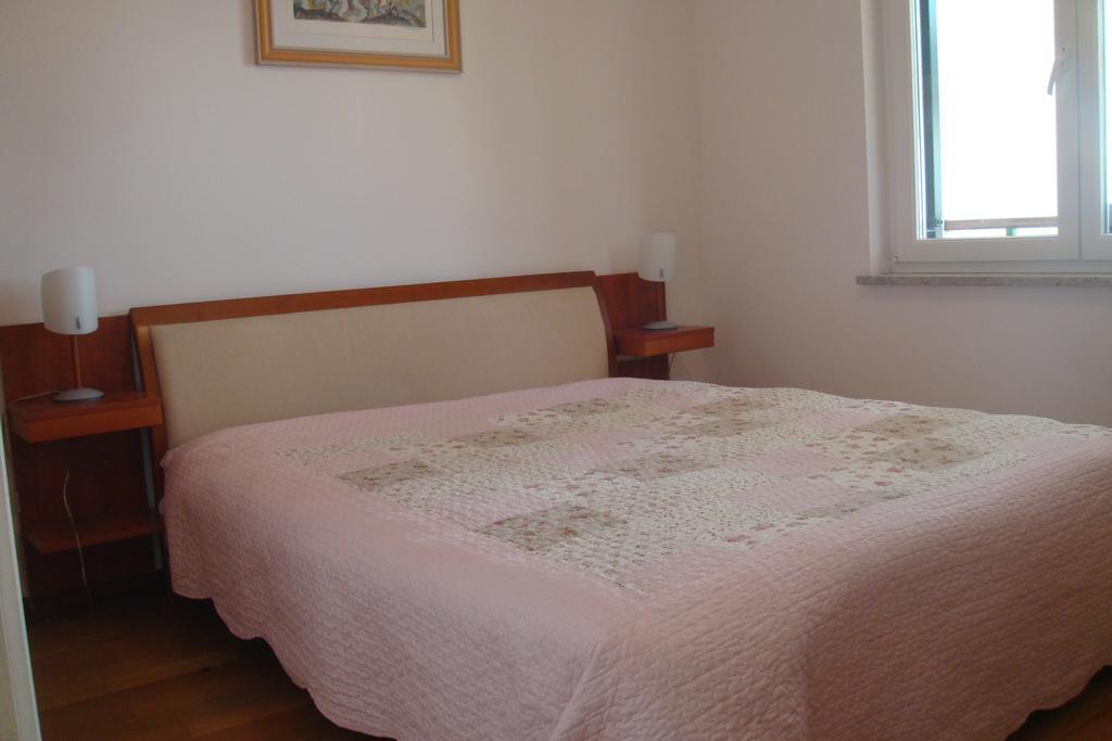 אופטיה Apartment Leon And Leona חדר תמונה