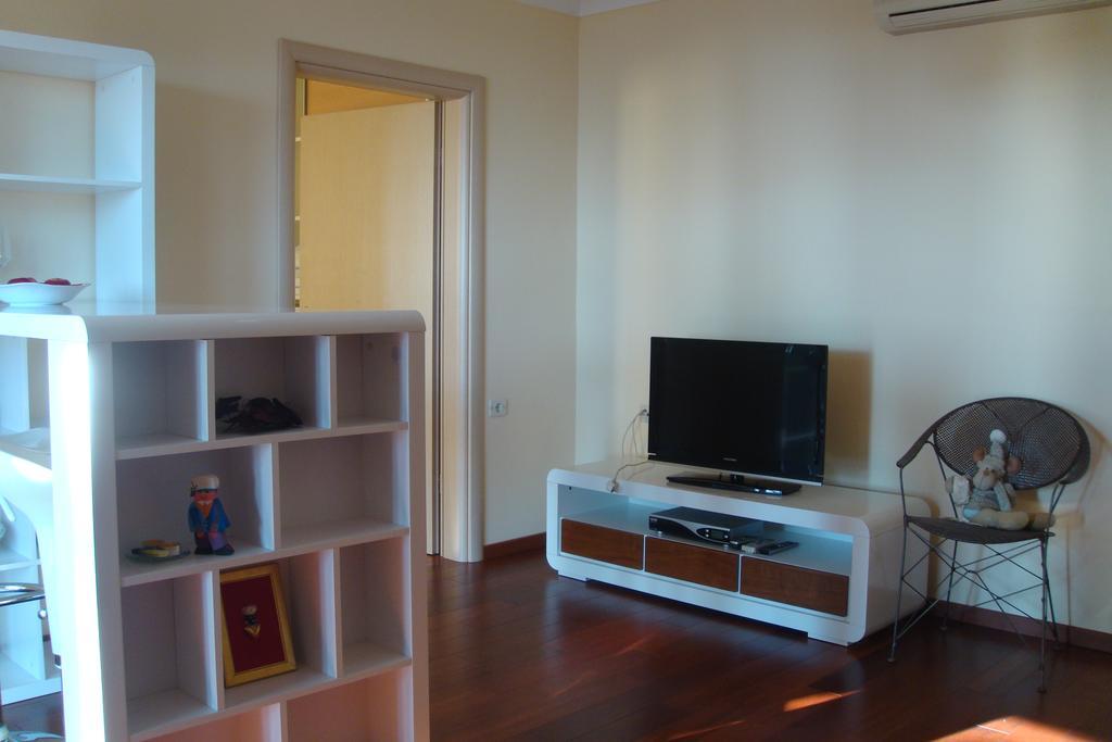 אופטיה Apartment Leon And Leona חדר תמונה