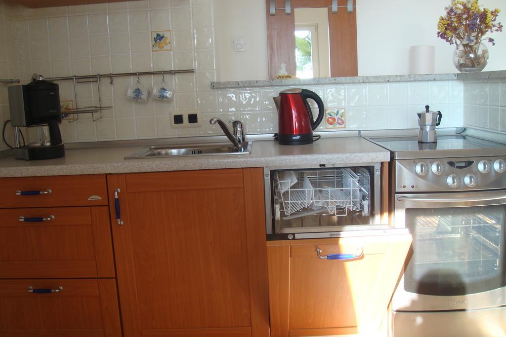 אופטיה Apartment Leon And Leona חדר תמונה