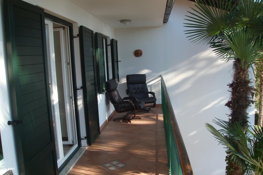 אופטיה Apartment Leon And Leona חדר תמונה