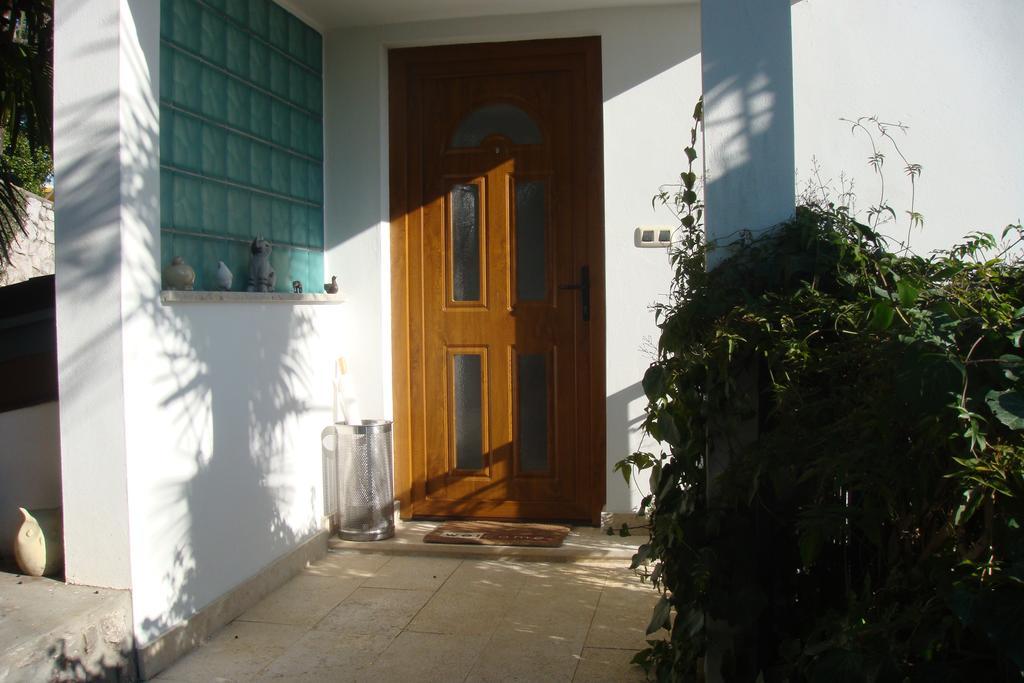 אופטיה Apartment Leon And Leona חדר תמונה
