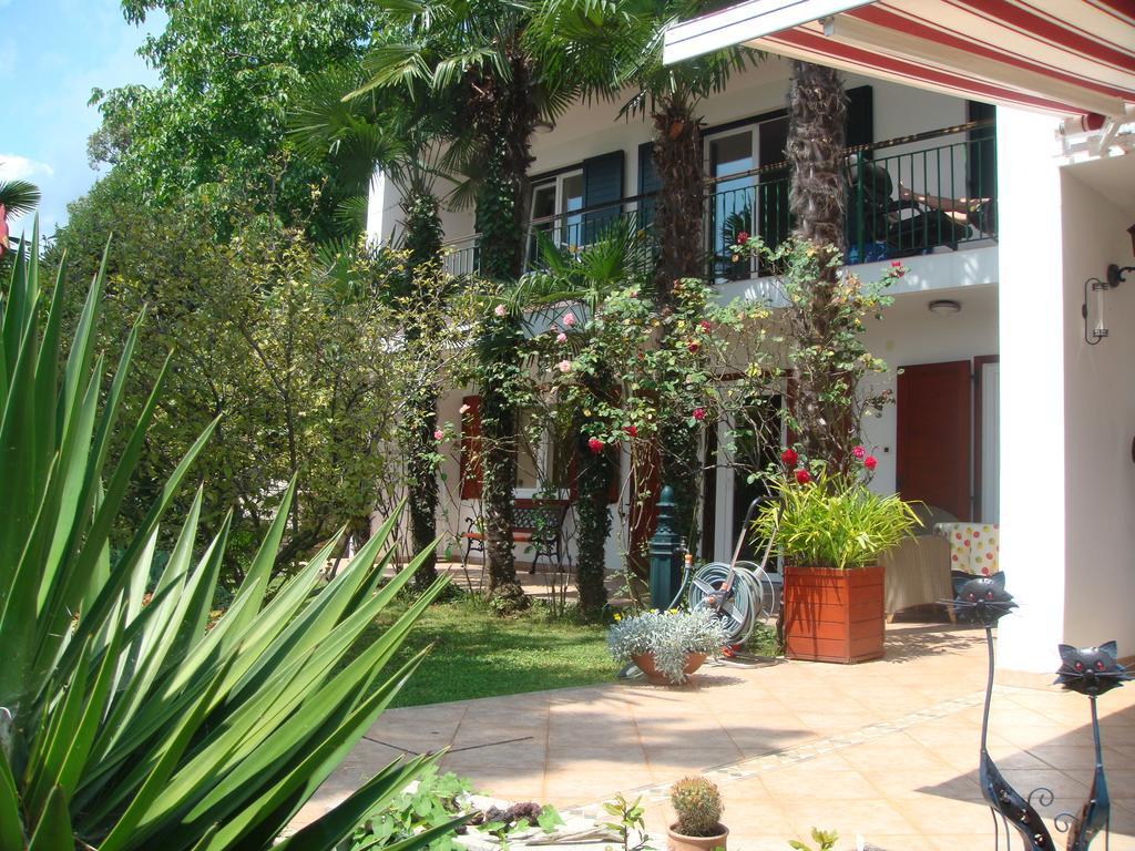 אופטיה Apartment Leon And Leona חדר תמונה