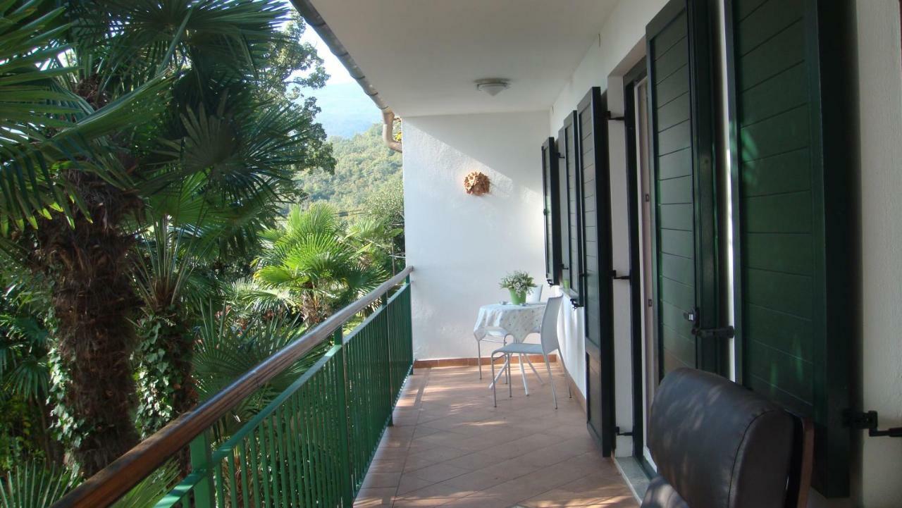 אופטיה Apartment Leon And Leona חדר תמונה