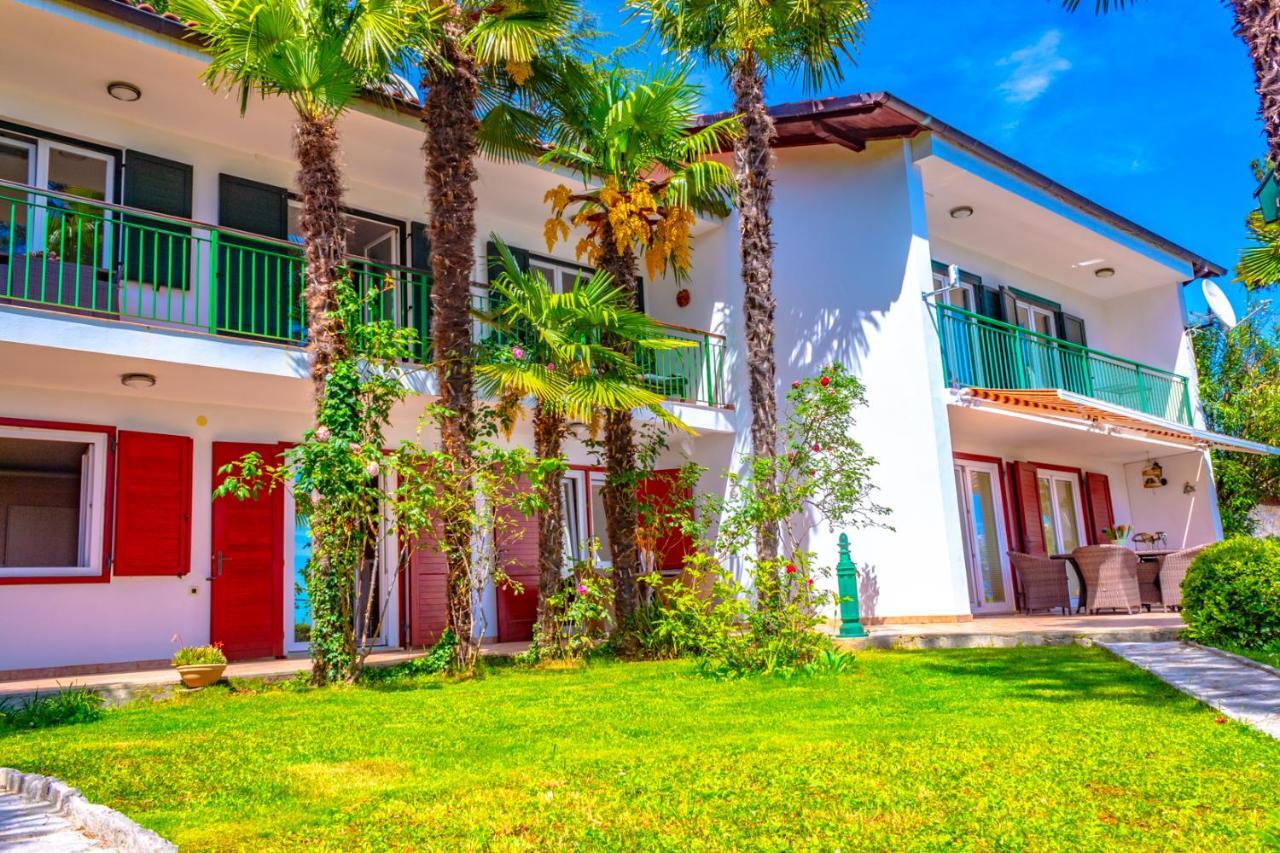 אופטיה Apartment Leon And Leona מראה חיצוני תמונה